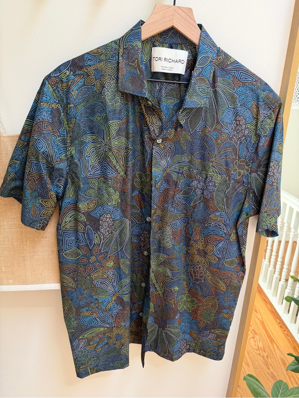 Tori Richard Men's Blue Multi Floral Short-Sleeve Shirt